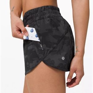 Lululemon Tracker V Short 4” * Camo